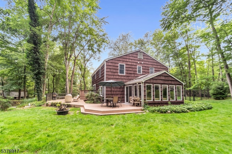 84 Briarwood Ave
