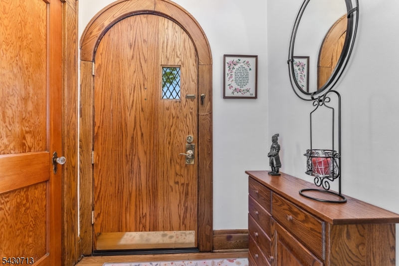 112 Severin Ct