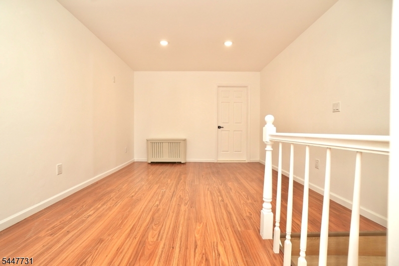 210 Sanford Ave Unit 2 2