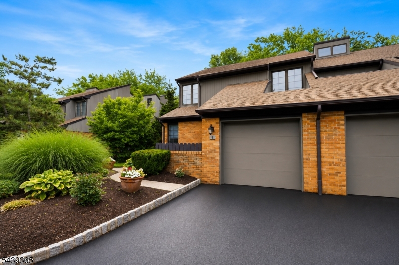 9 Shelley Pl