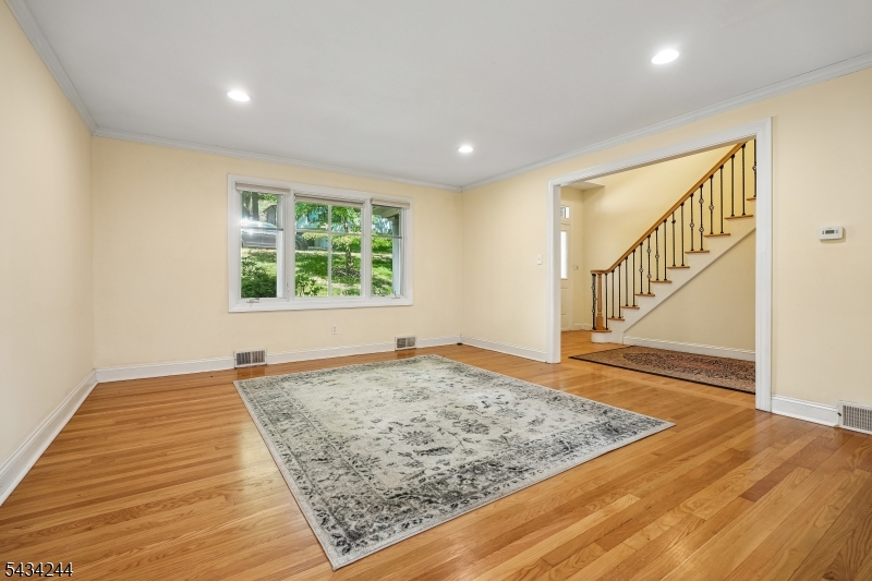 198 Underhill Rd