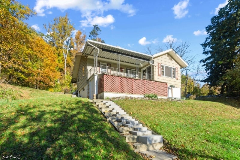 3695 State Rt 94