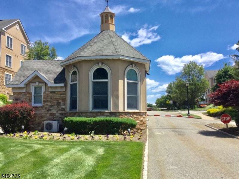 3228 Franklin Ln 3228