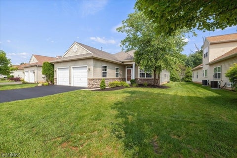 Featured picture for the property 3852609