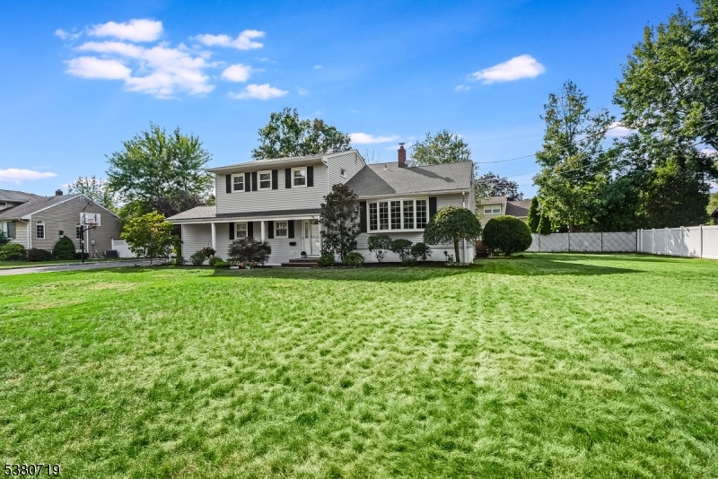54 White Place