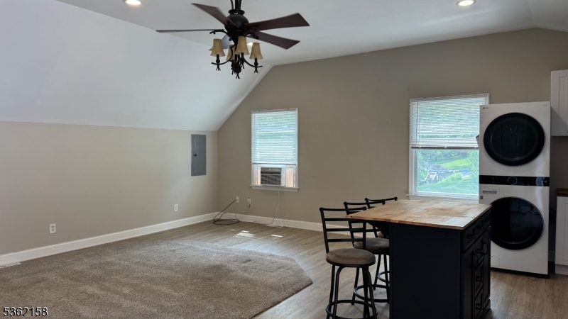 32A Bush St 1