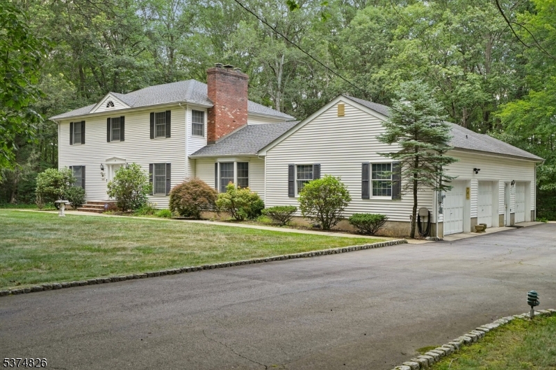 36 Valley Rd