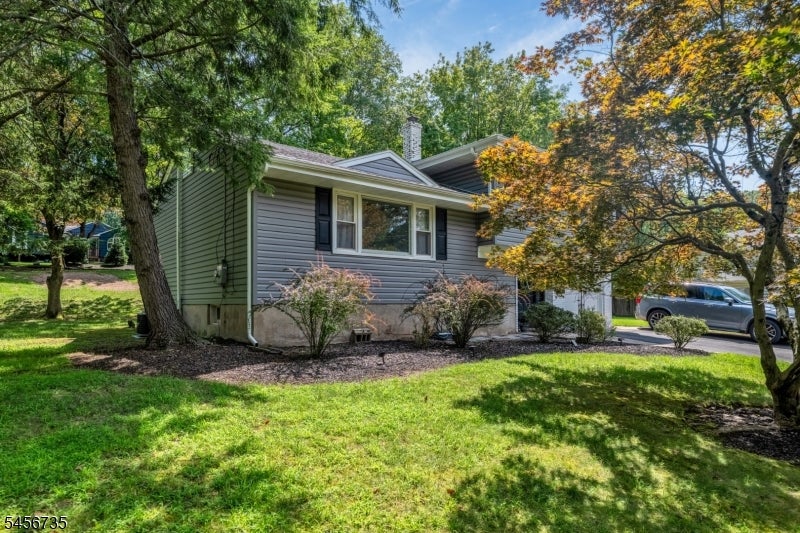 25 Windsor Ct