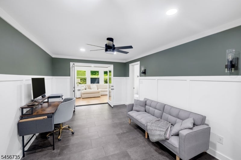 25 Windsor Ct