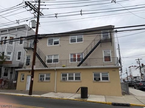 58 Wayne Ave Paterson City NJ 07522
