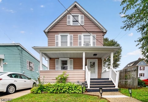 Photo for 351 Willow Ave