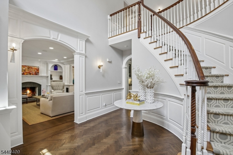 19 Hilltop Rd