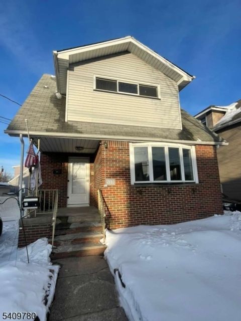 533 Kingsland Ave Lyndhurst Twp. NJ 07071