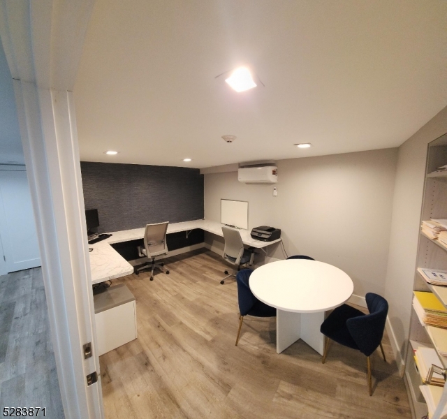 326 Parker Ave