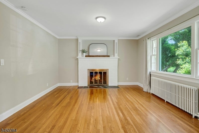 843 Long Hill Rd