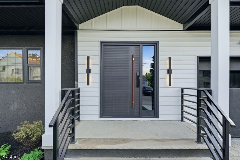 Homes for Sale in Northern NJ | ThisIsRiverEdge.com 275 Longview Rd