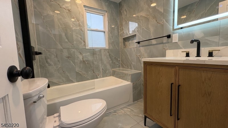 266 Hamilton Rd