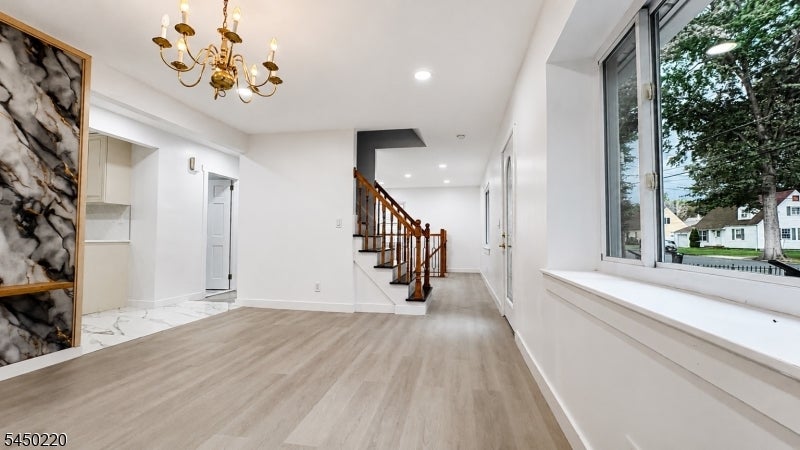 266 Hamilton Rd