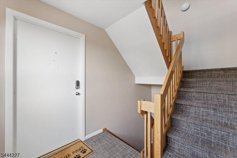 680 Union Ave C3