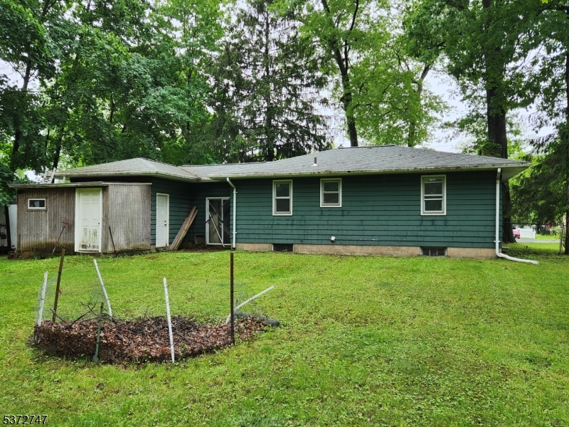 130 Mountain Pkwy