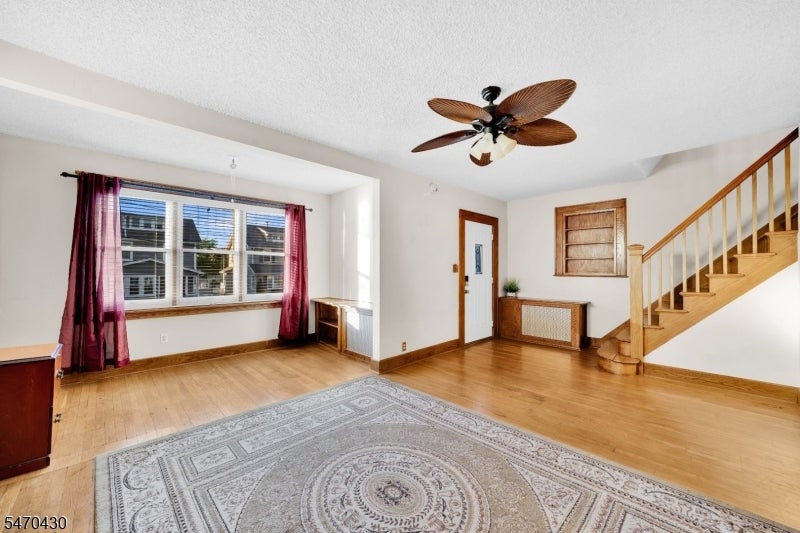 16 Newell Pl
