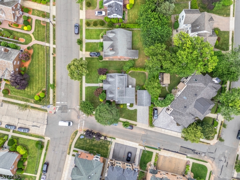 3 Glenwood Ave