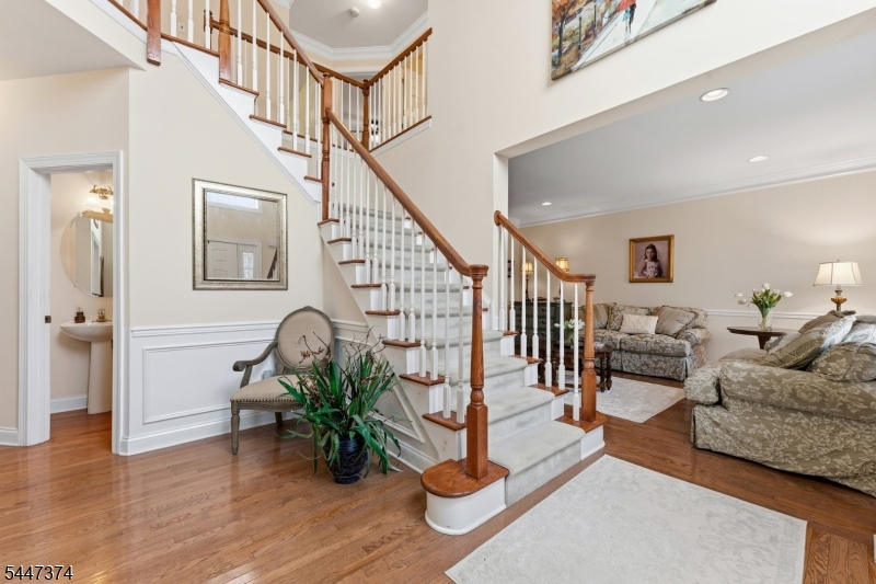 26 Rouser Way