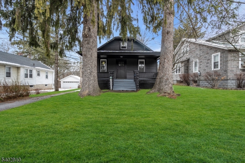 324 E Washington Ave