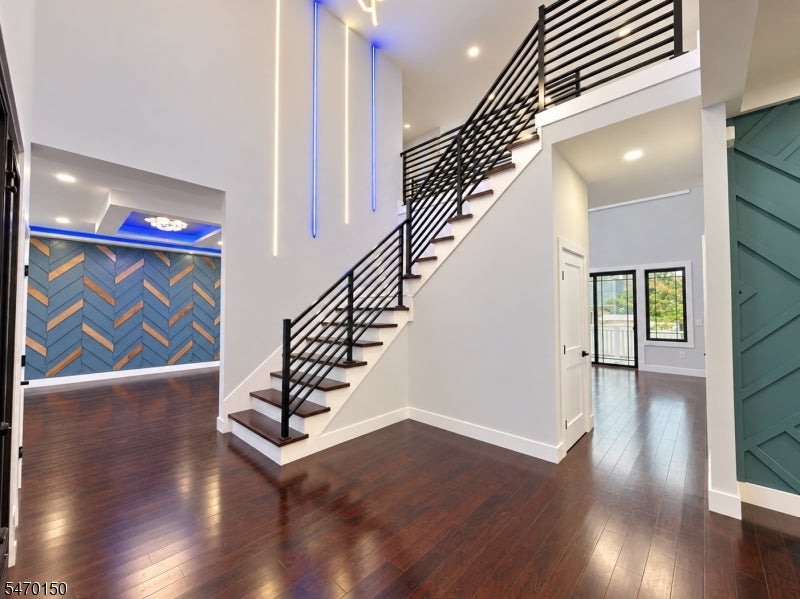 42 Milton Ave