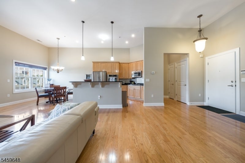 1403 Town Center Way