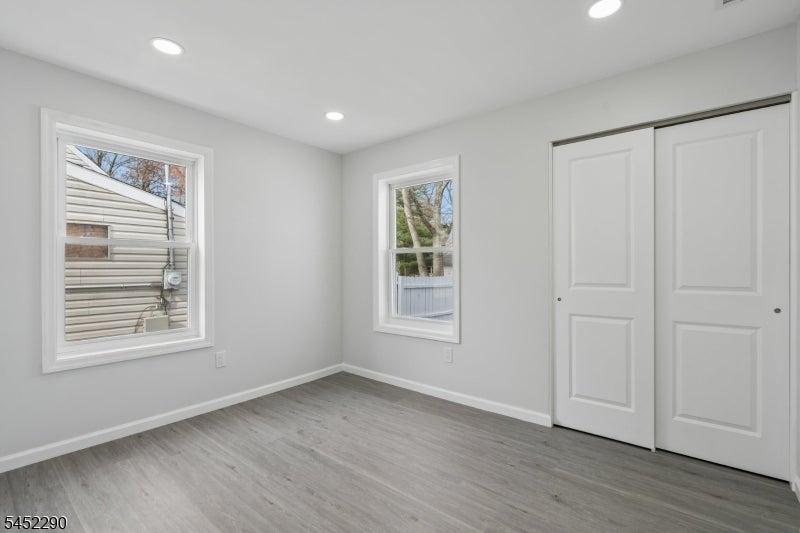 26 Hunterdon Rd