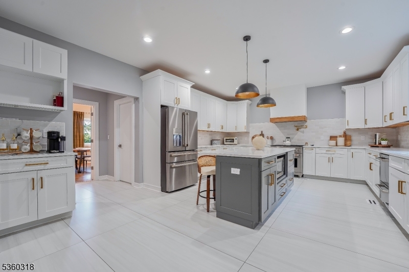 73 Mount Bethel Rd