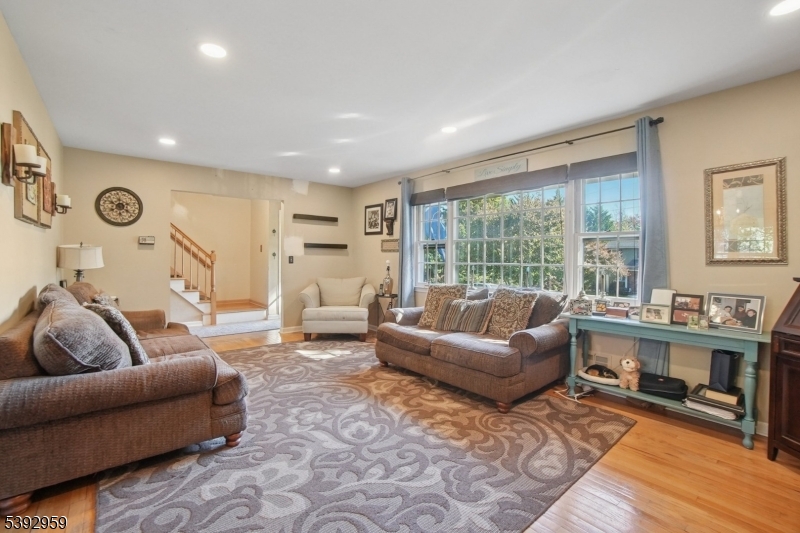 183 Watson Rd