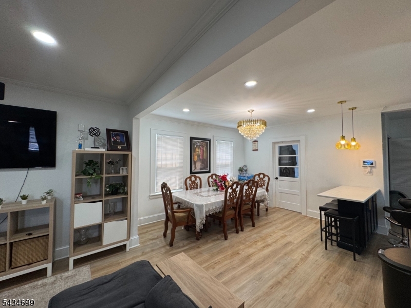 245 Linden Ave