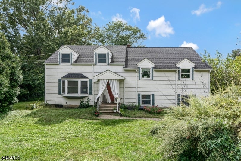 429 Foothill Rd