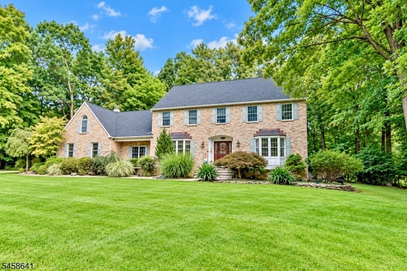 2 Continental Dr