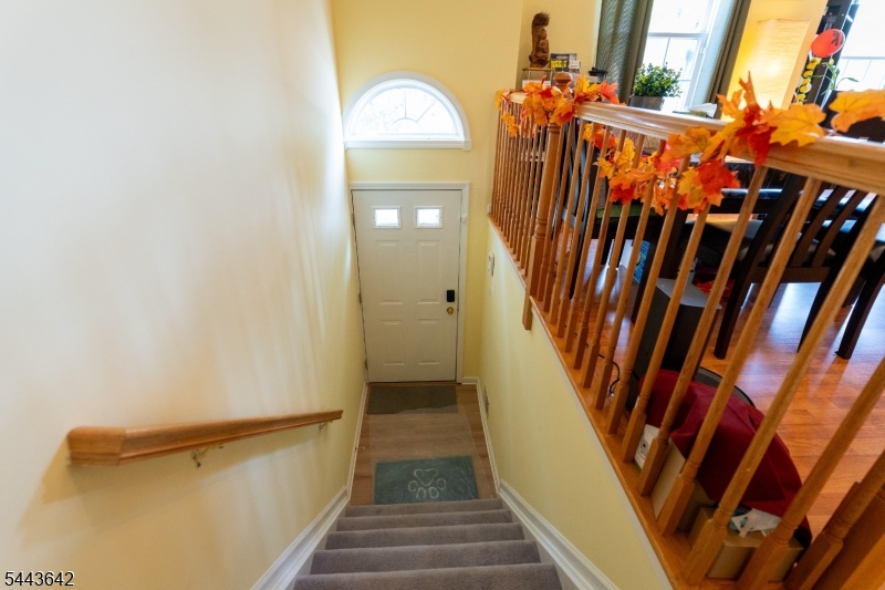 326 Winthrop Dr
