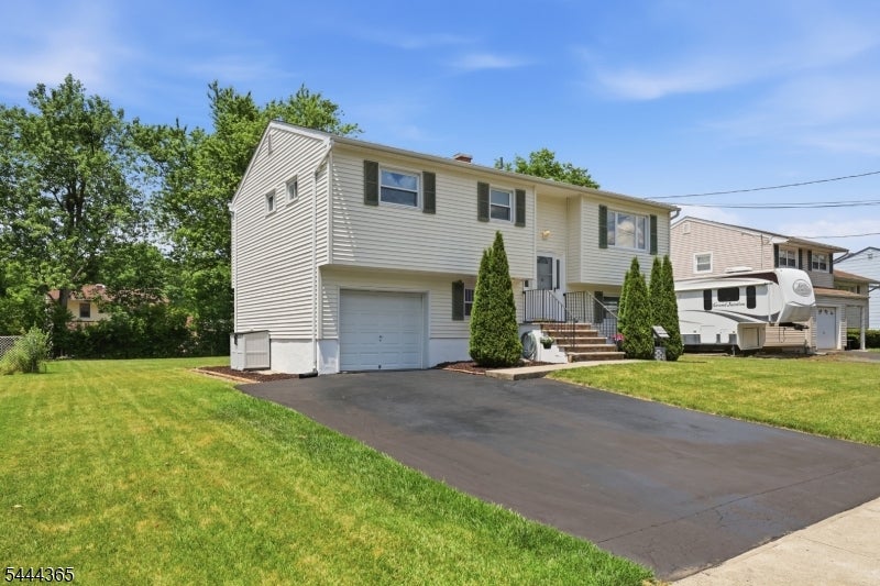 9 Brearly Cres