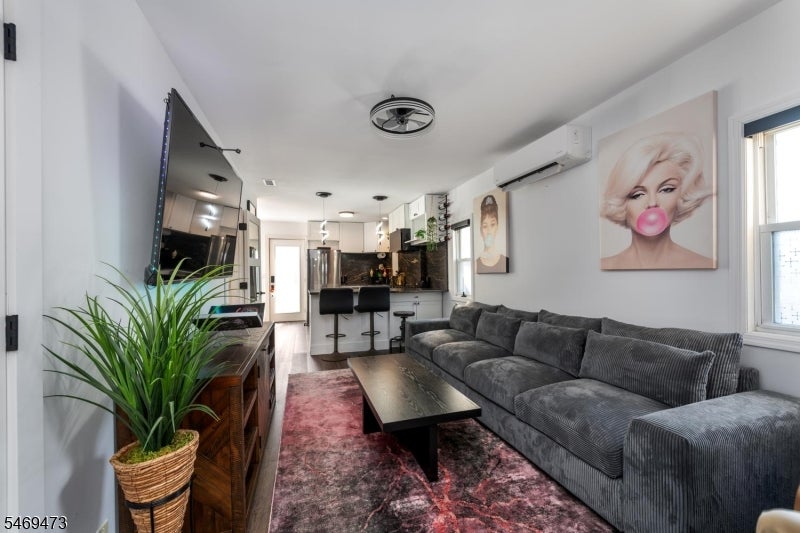 59 Fairview Dr