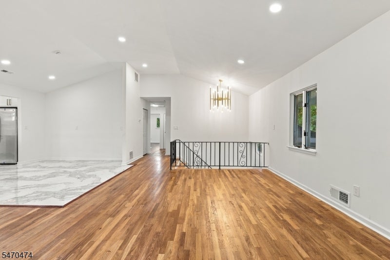 71 Fairway Dr