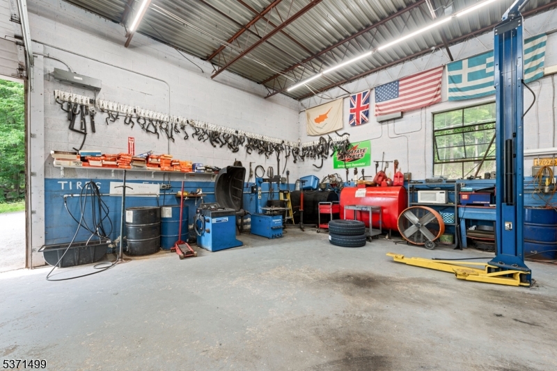 216 Rt10 E, Industrial Park