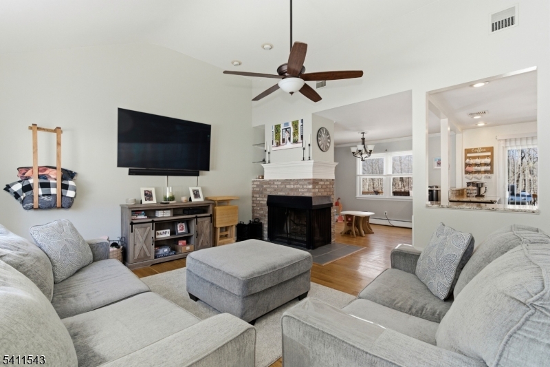 22 2nd Lt J T Wroblewski La