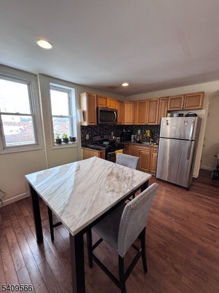 41 Cedar St 3