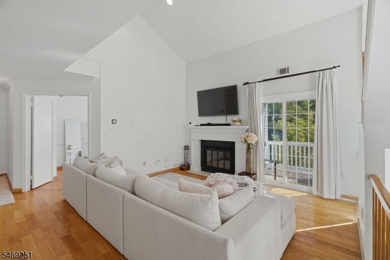 78 Homestead Ln 78