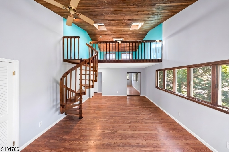 14 Trenton Pl
