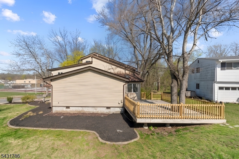 14 Trenton Pl