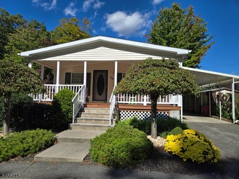 Photo for 93 Mt Pleasant Ave C13 C13