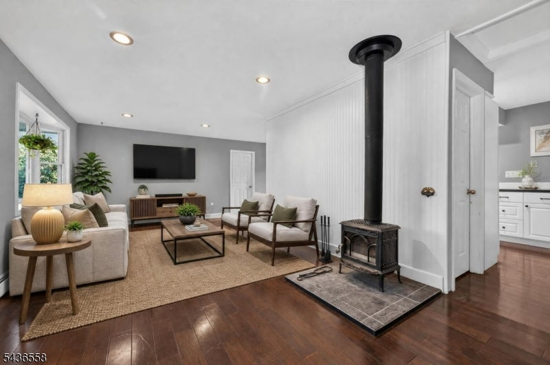 102 Sliker Rd