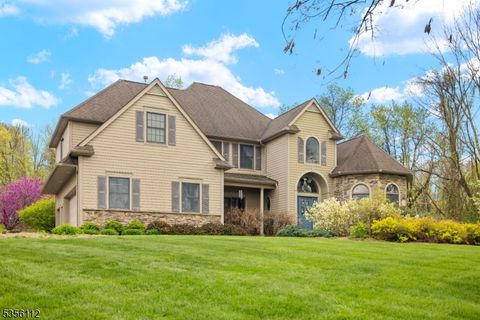 2 Sutton Ct Hardyston Twp. NJ 07419