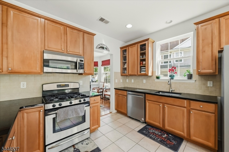 10 Indian Field Dr